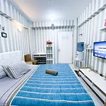 Studio With Seaview Free Netflix At Baywalk Mall Tower D