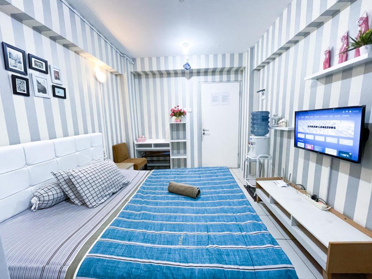 Apartment With Seaview Free Netflix At Baywalk Mall Tower D